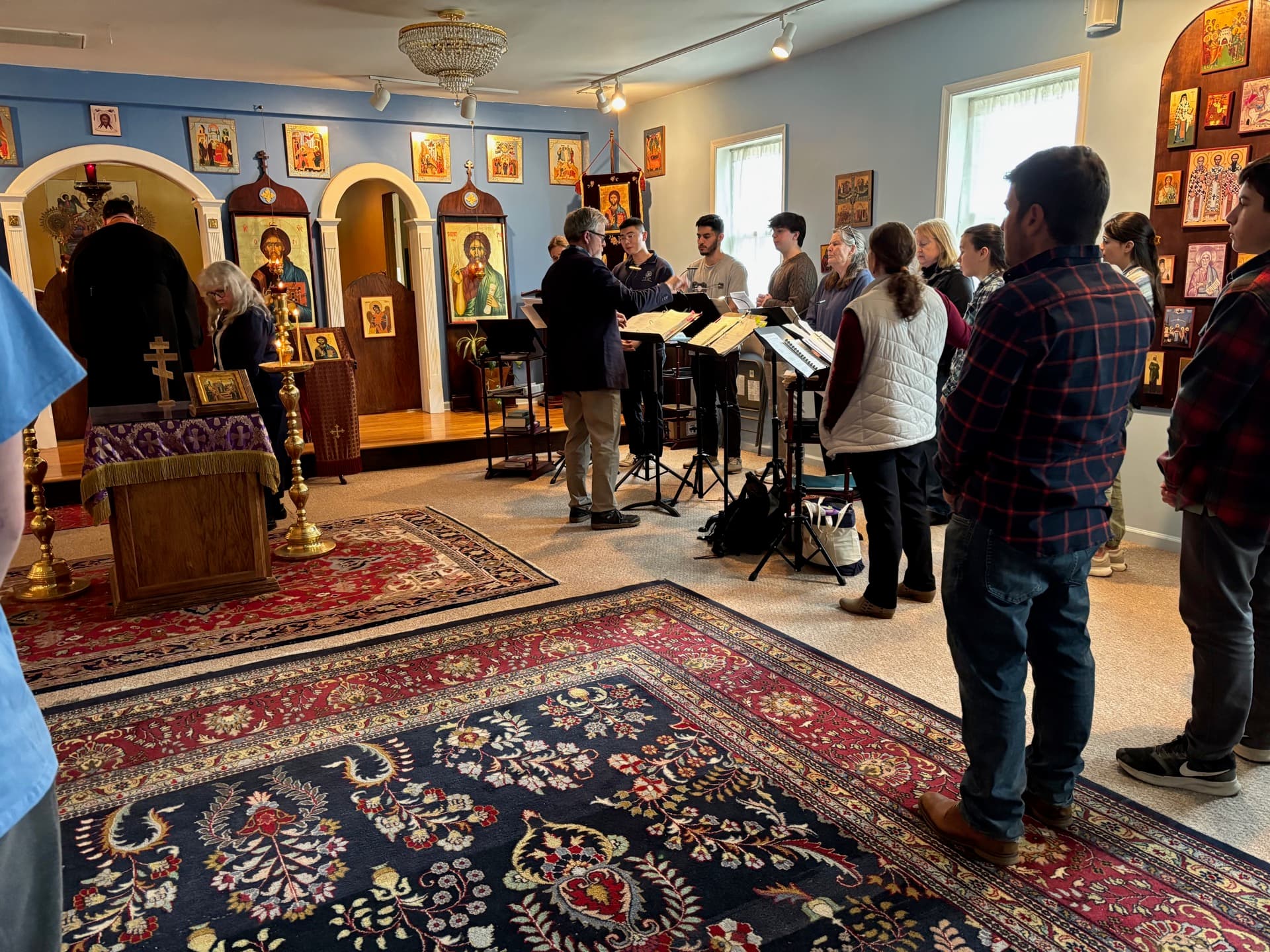 OCF students chanting together during a Liturgy